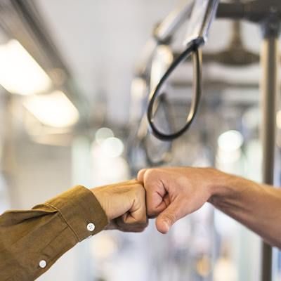 CURSO DE HABILIDADES COMUNICATIVAS PARA TÉCNICOS DE SERVICIOS SOCIALES